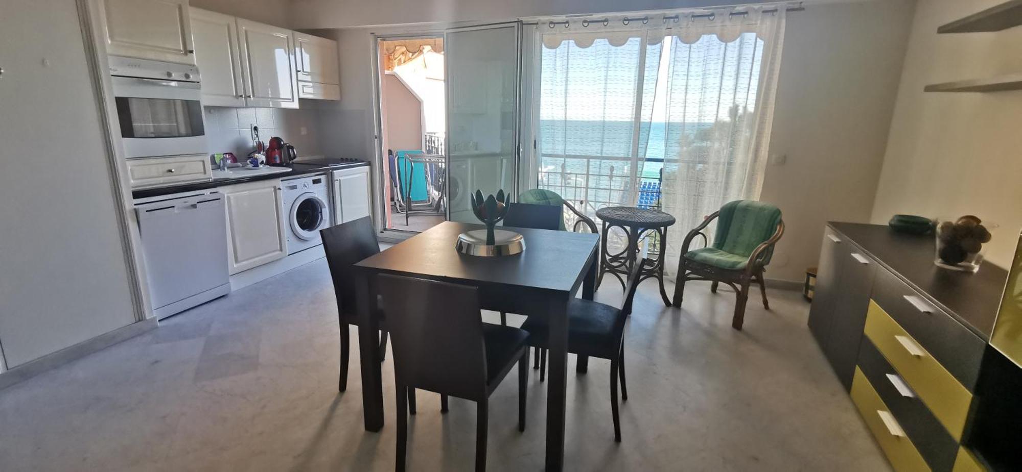 Victoria Bilocale Centro Citta E Vista Mare Apartment ม็องตง ภายนอก รูปภาพ